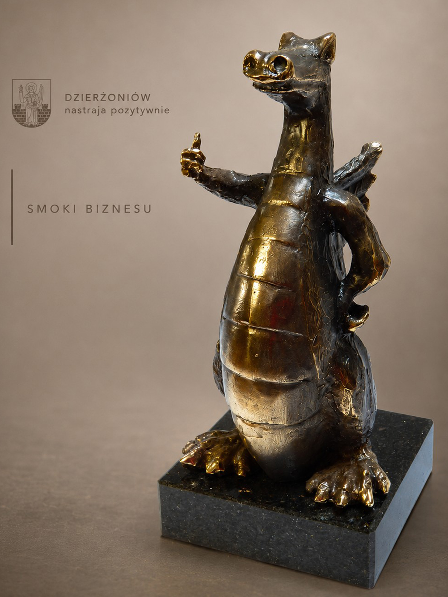 Statuetka Smoki Biznesu wykonana dla Urzędu Miasta Dzierżoniów